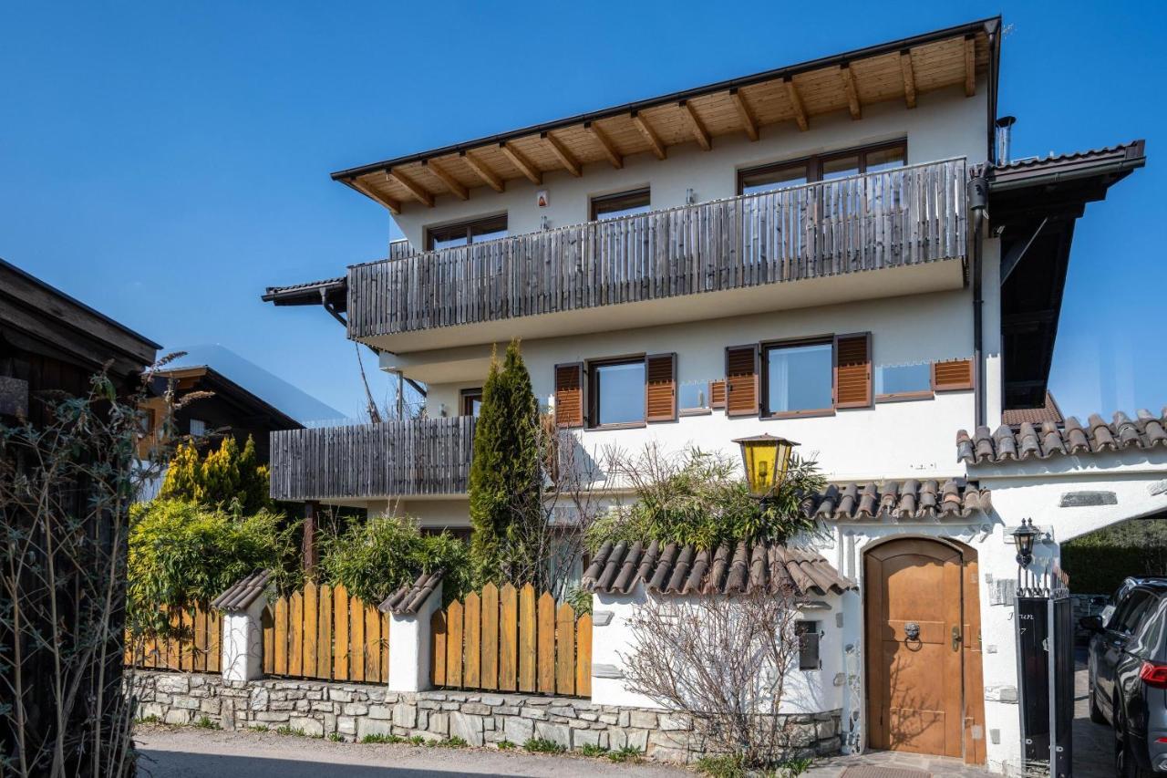 Charmed House Villa Fiumes Bagian luar foto