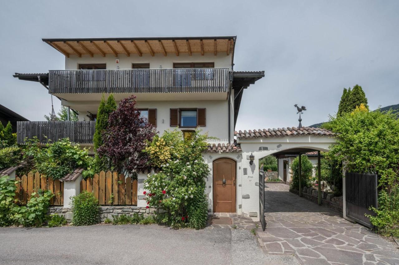 Charmed House Villa Fiumes Bagian luar foto